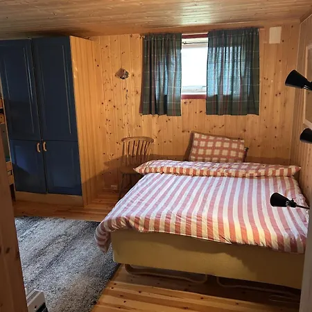 Feriehus Charming Riverside With Sauna - Near River And Great Outdoors *