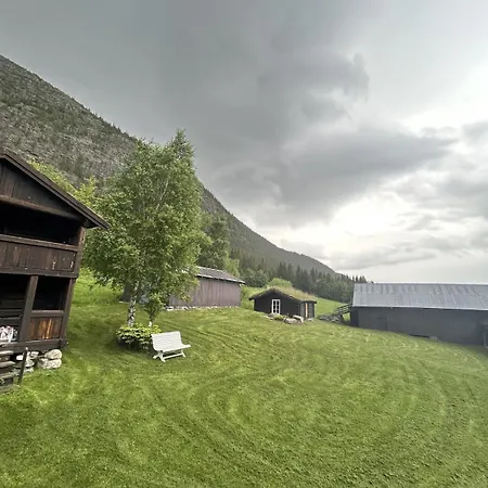 Charming Riverside With Sauna - Near River And Great Outdoors Feriehus *